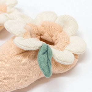 BABY BOOTIES - PEACH DAISY