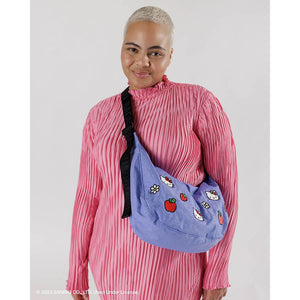 BAGGU NYLON CRESCENT BAG - EMBROIDERED HELLO KITTY